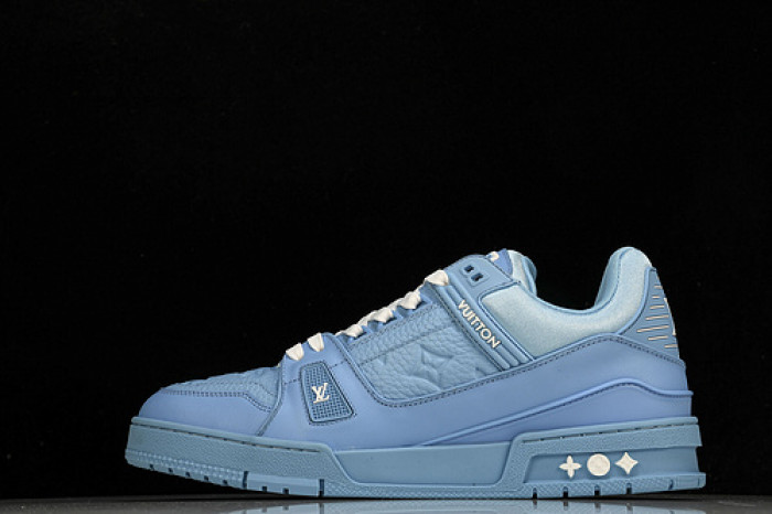 LV SNEAKER LOW 10301