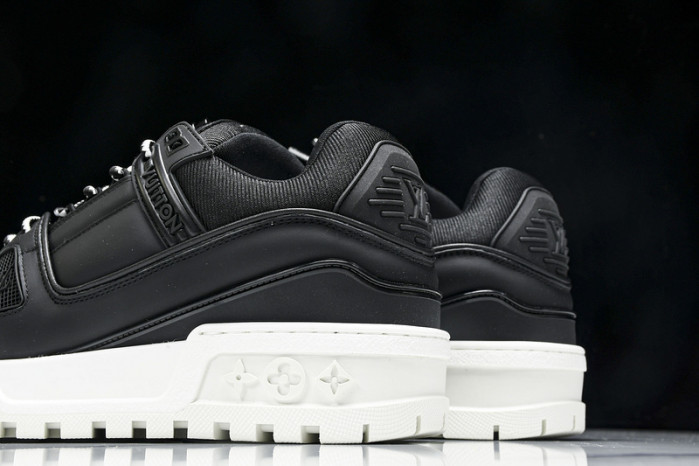 LV SNEAKER LOW FOR-LV137