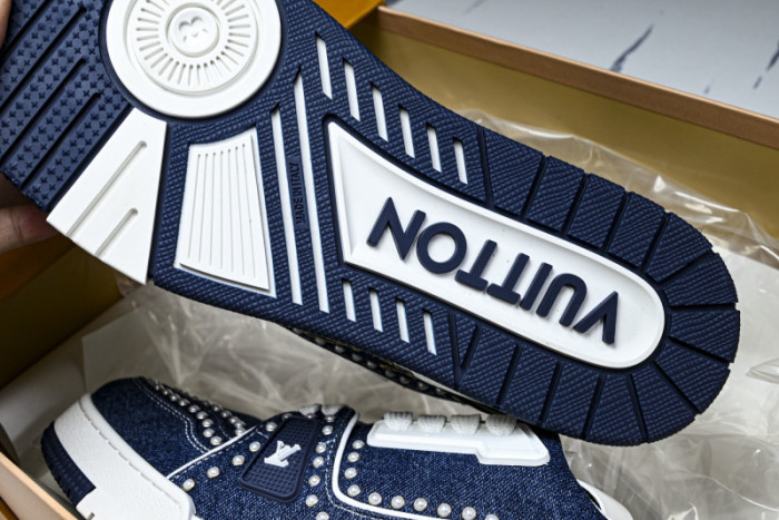 LV SNEAKER TRAINER FOR-LV380