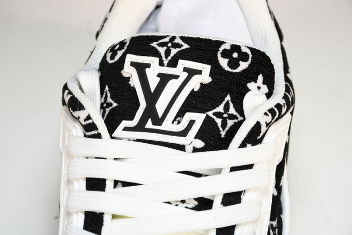 LV SNEAKER LOW 103004