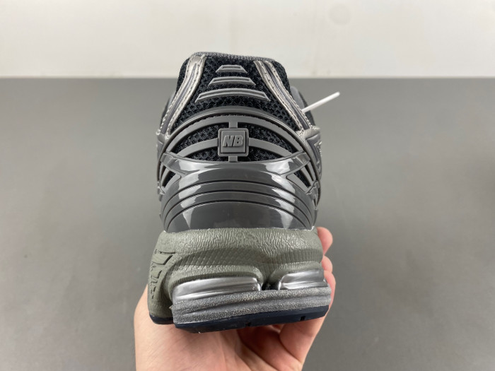 new Ba1an*e  m1906res