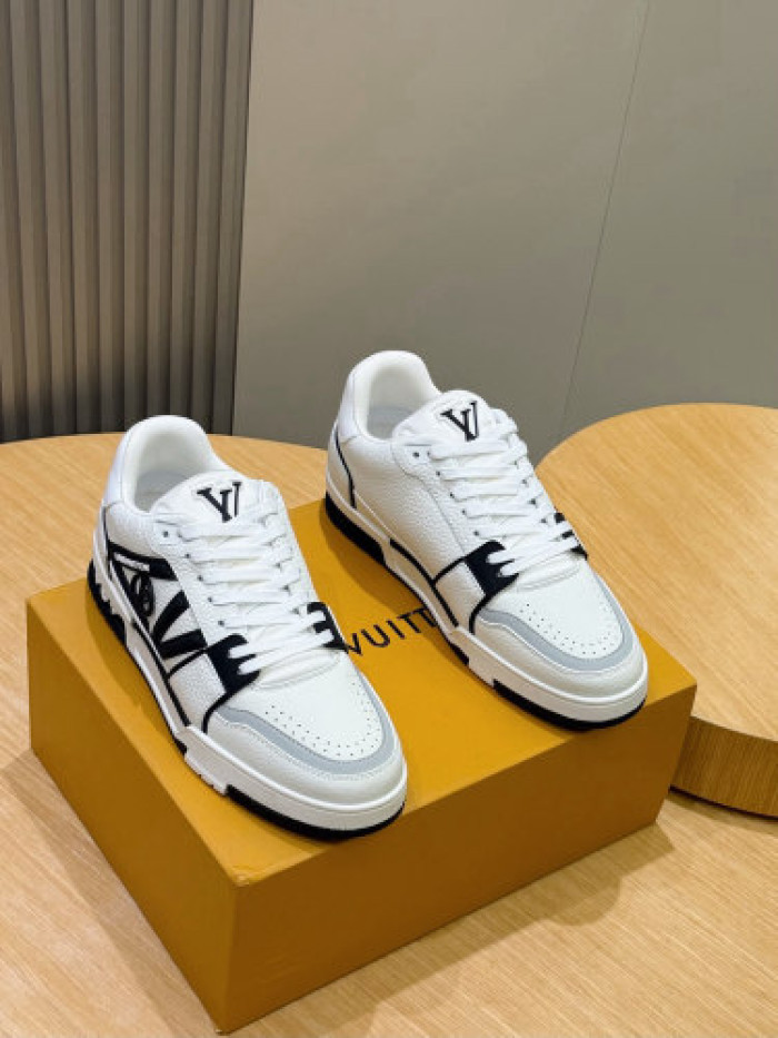 LV SNEAKER TRAINER FOR-LV412