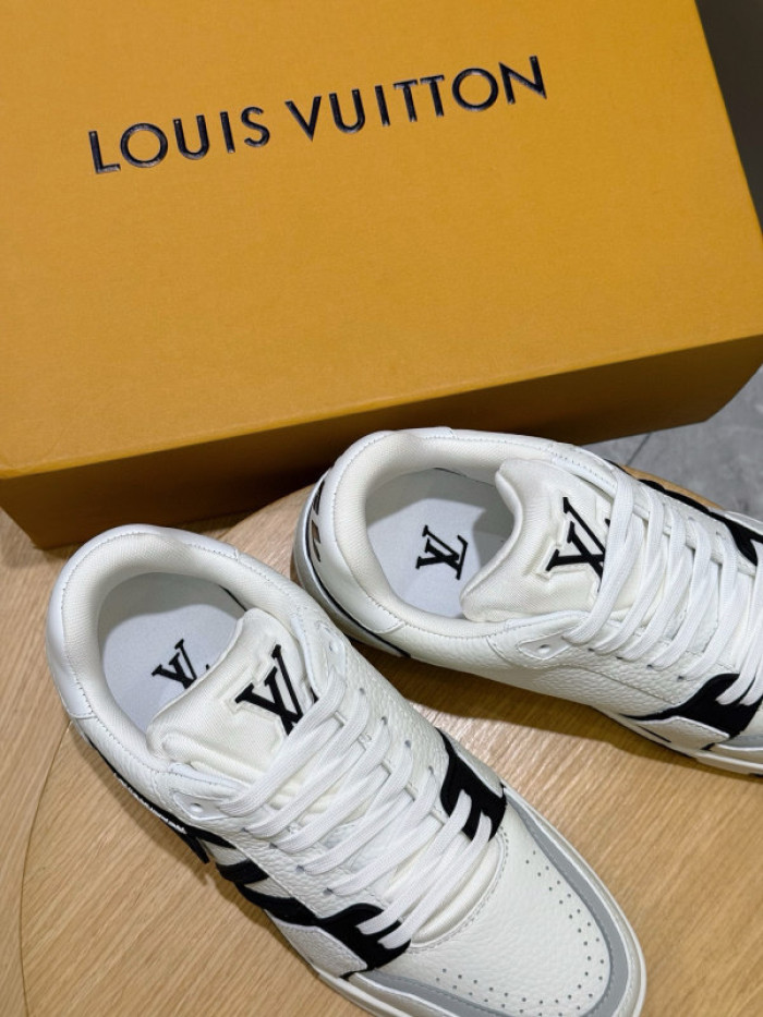 LV SNEAKER TRAINER FOR-LV412
