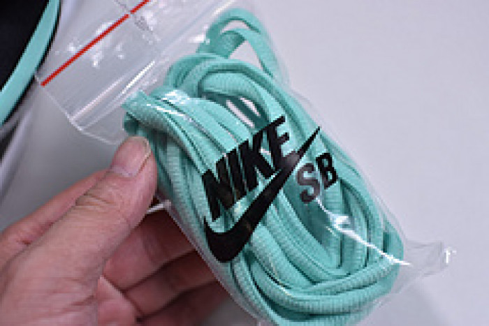 nike sb x D1am0nd dunk  ＂t*f*ny＂ 304292-402