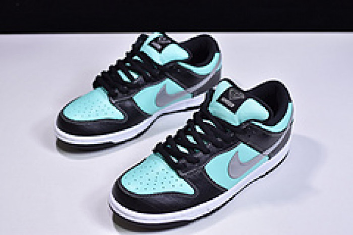 nike sb x D1am0nd dunk  ＂t*f*ny＂ 304292-402