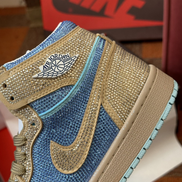 AIR JORDAN 1 RETRO  AJ-12