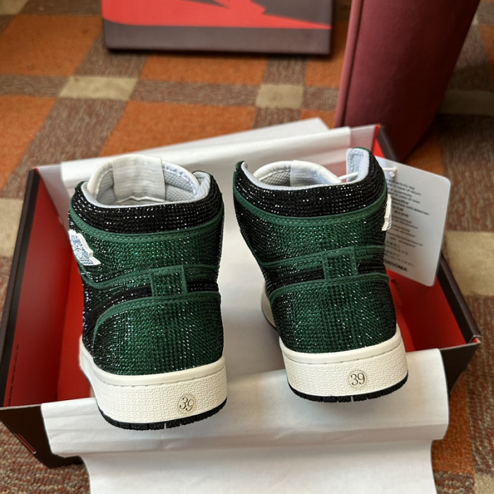 AIR JORDAN 1 RETRO AJ-13