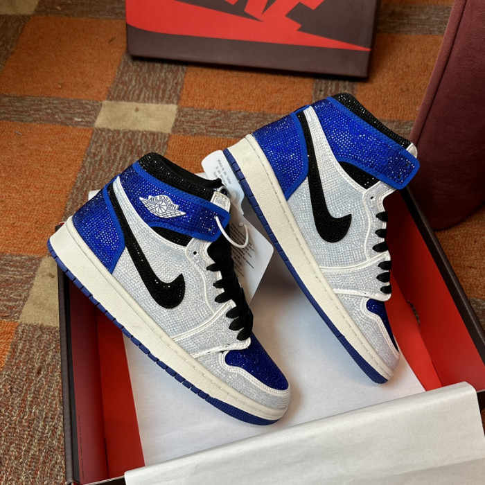 AIR JORDAN 1 RETRO  AJ-18