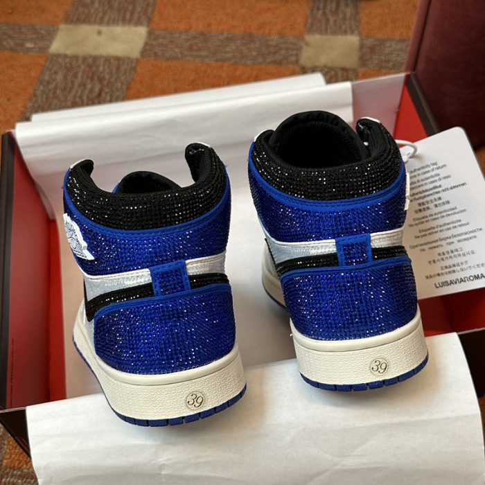 AIR JORDAN 1 RETRO  AJ-18