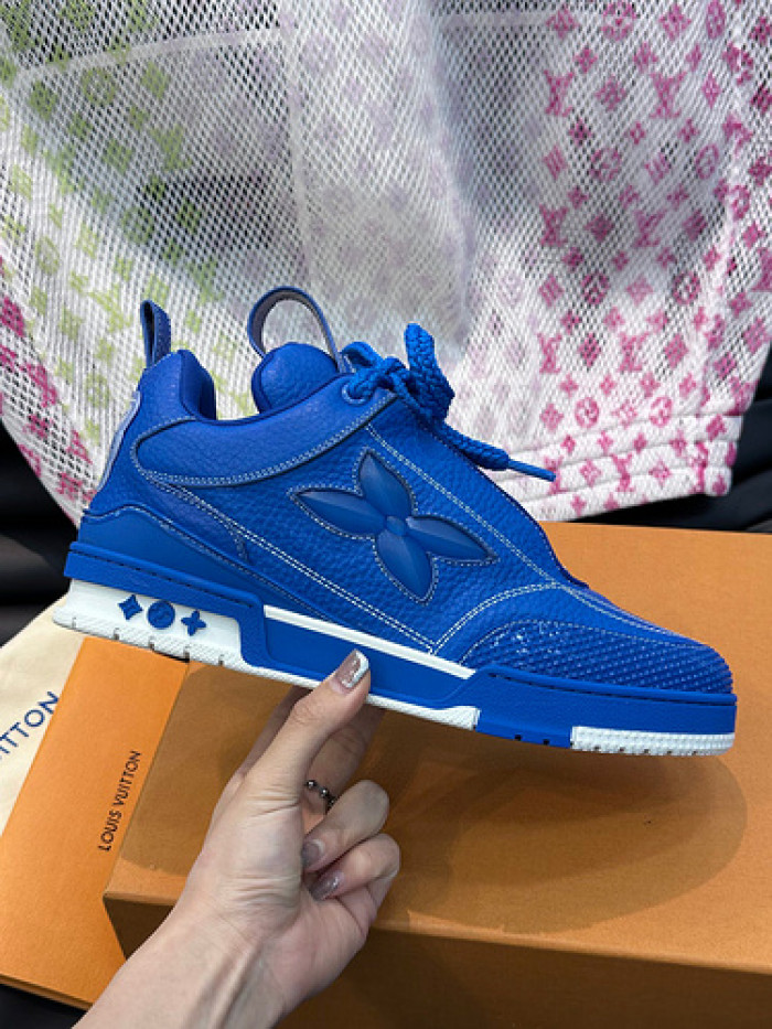 LV SNEAKER LOW 012401