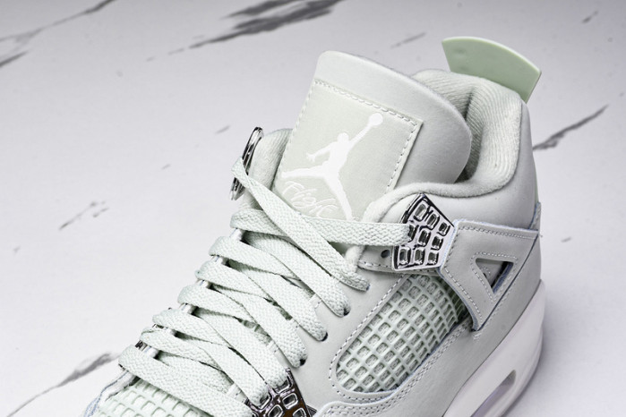 Air Jordan 4 “Seafoam”  HV0823-003