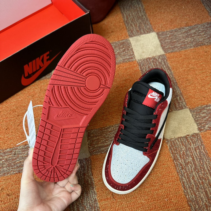 AIR JORDAN 1 RETRO  AJ-40