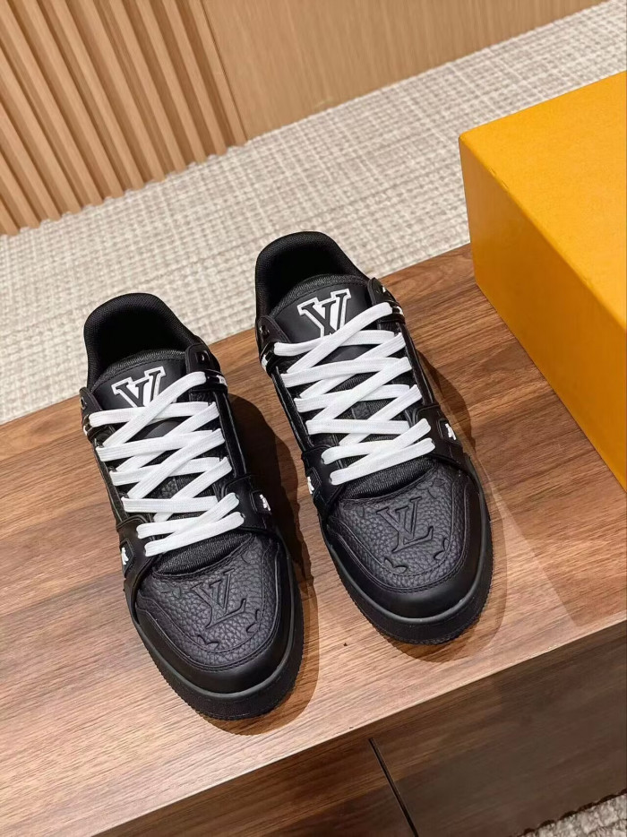 LV SNEAKER LOW 0331-001