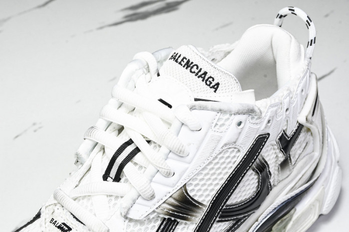 BLCG RUNNER 772774-WRUNG-9010