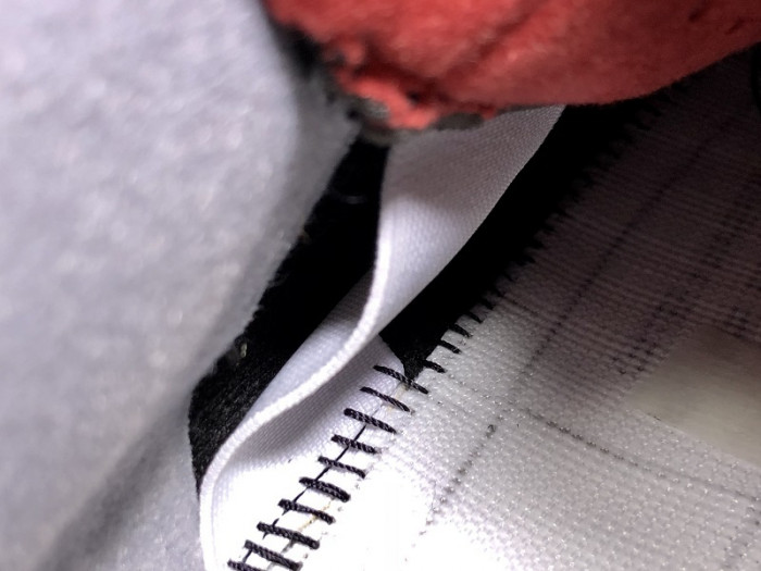 Air Jordan 4 Retro Bred (2019) 308497-060