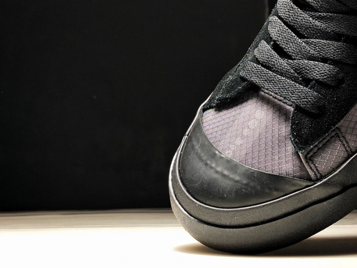 Nike Blazer Mid OF Grim Reaper  AA3832-001