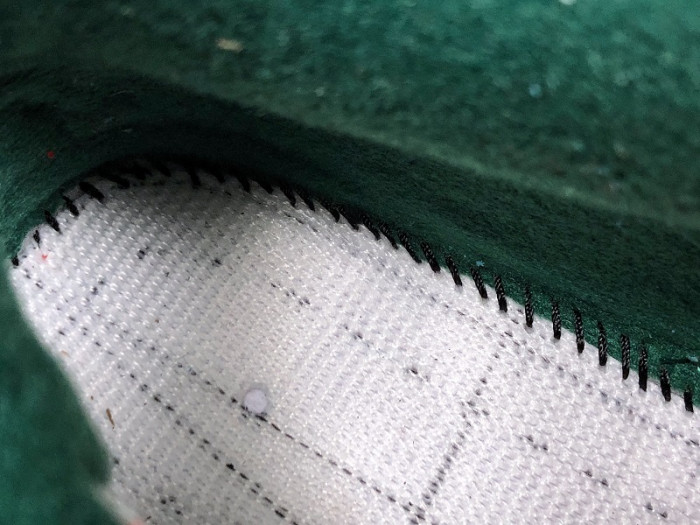 Air Jordan 4 NRG Black/Gorge Green-Varsity Red AQ3816-063