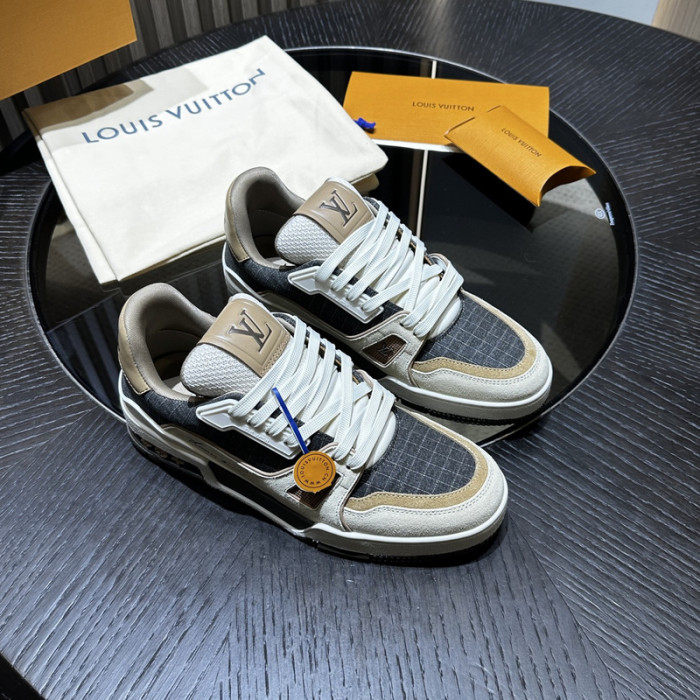 LV SNEAKER TRAINER FOR-LV302