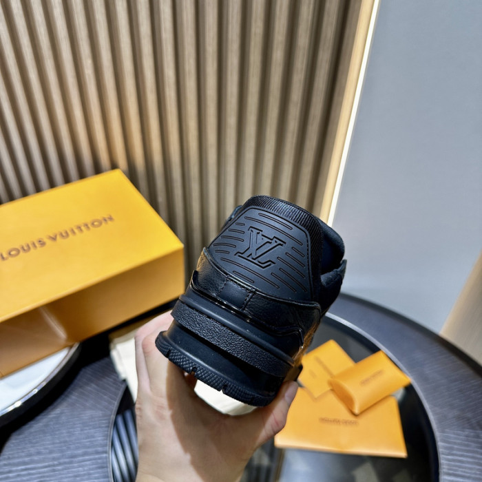 LV SNEAKER TRAINER FOR-LV327