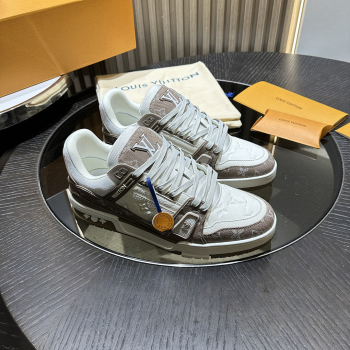 LV SNEAKER TRAINER FOR-LV425