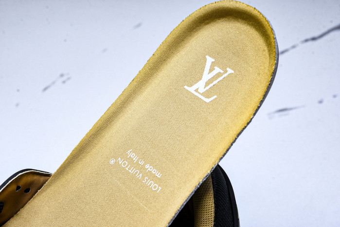 LV SNEAKER TRAINER   FOR-LV305