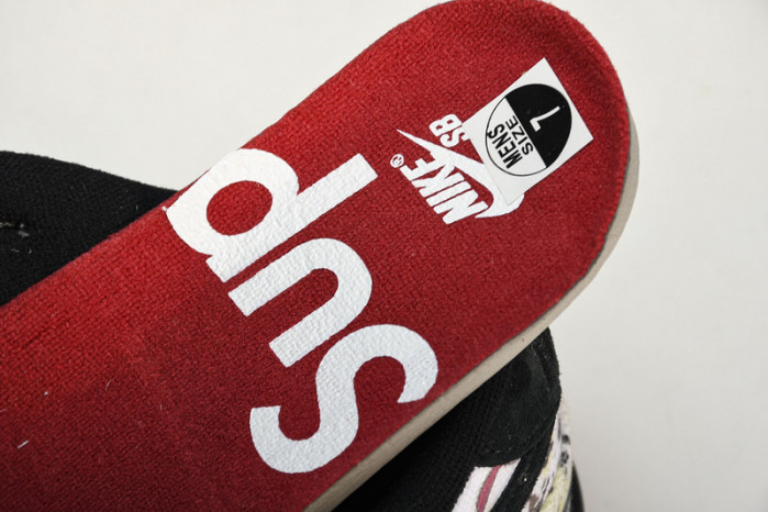 dunk sb Svp*me × nike dunk low “rammellzee”  fd8778-001