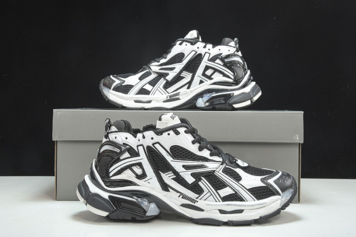 BLCG RUNNER Yeeshoes 22040702