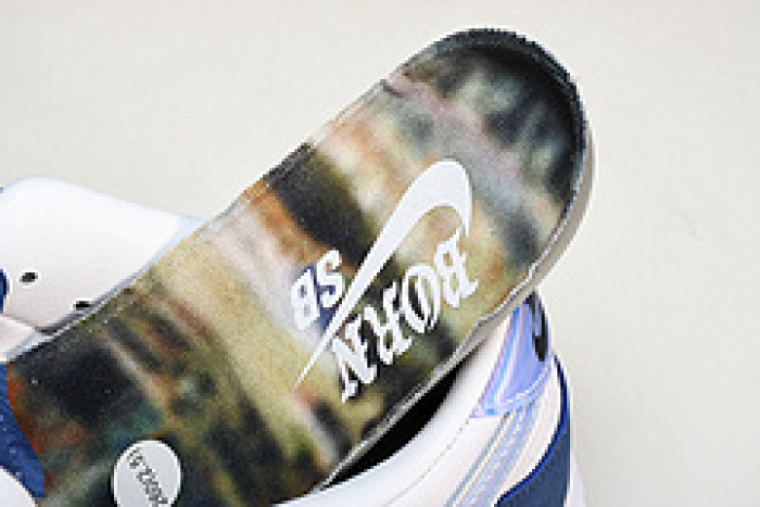 Born x Raised x Nike SB Dunk FN7819-400