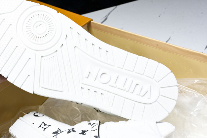 LV SNEAKER TRAINER FOR-LV267