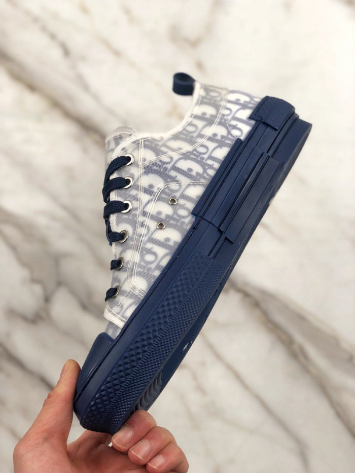 D10R B23 Sneakers Low Top