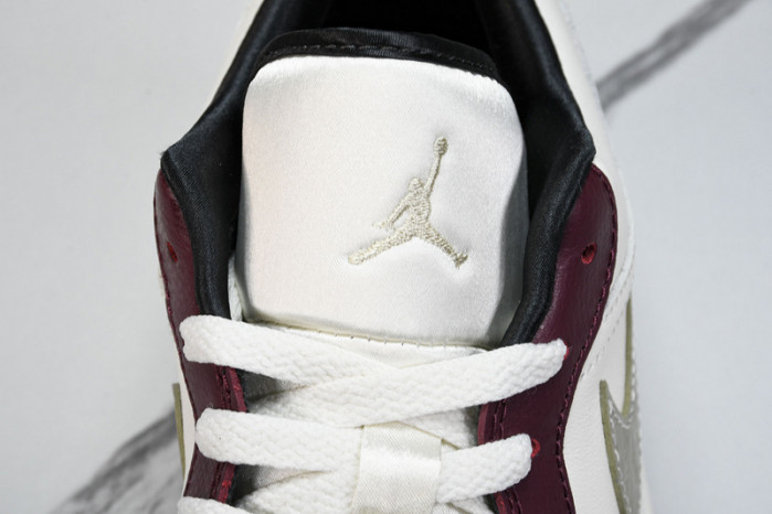 Air Jordan 1 Low OG “Year of the Dragon   FJ5735-100