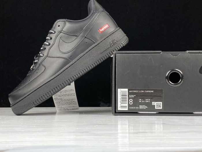 Svp*me x nike air force 1 cu9225-100-001