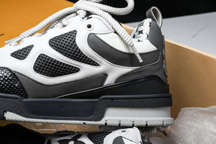 LV SNEAKER LOW 10801