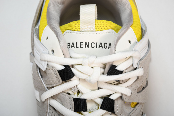 BLCG Track W1ST30258