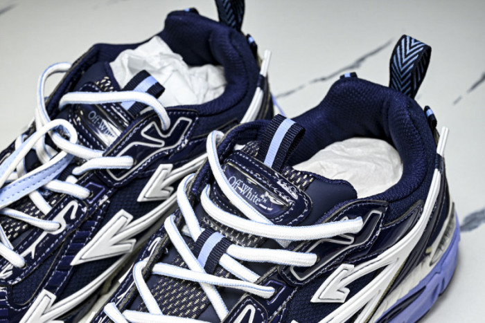 OF C/O  SNEAKER  FOR-081501