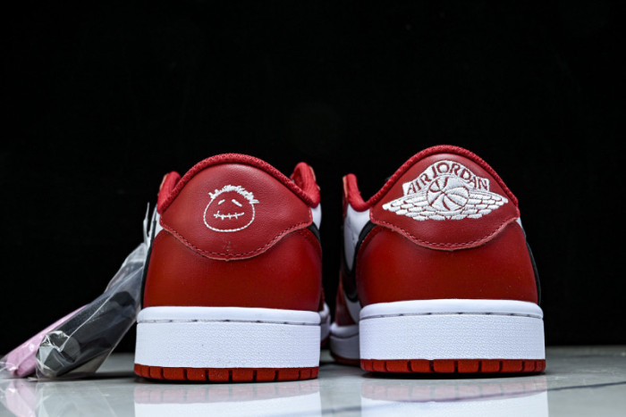 Travis Scott x Air Jordan 1 Low OG DM7866-101