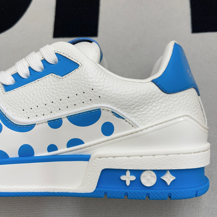 LV SNEAKER LOW 80404