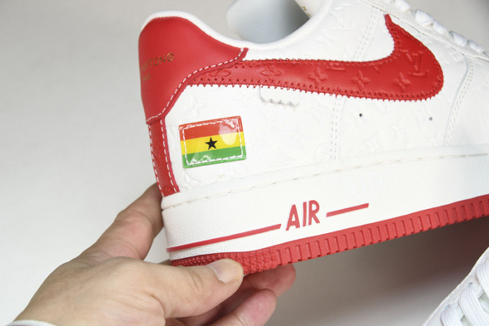 Nike Air Force 1 LV 022301