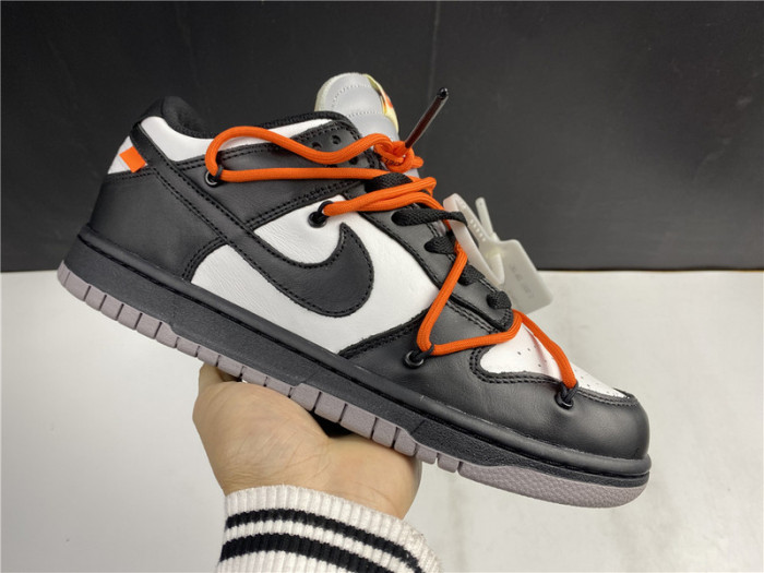 OF x Nike Dunk Low CT0856 -001