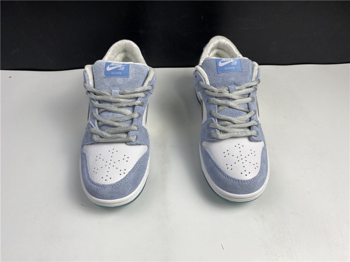 Nike SB Dunk Low Sean Cliver DC9936-100