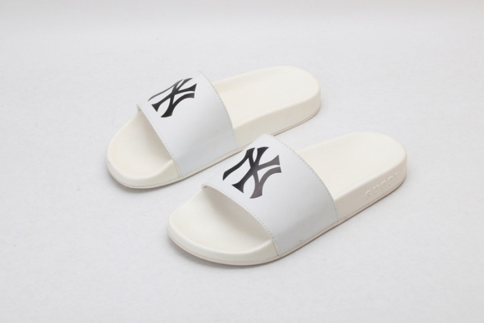 Gv*c slippers